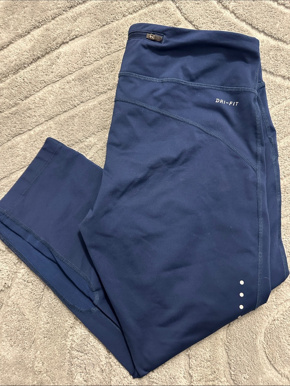 Nike Navy Dri-FIT capri leggings